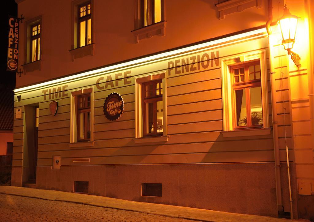Time Cafe & Penzion Příbram Extérieur photo